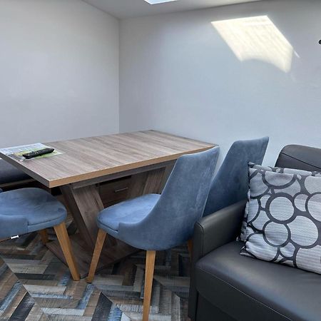 Moderne-Ferienwohnung-Nur-1Km-Vom-Millstaetter-See-In-Kaernten-Entfernt Millstatt Bagian luar foto