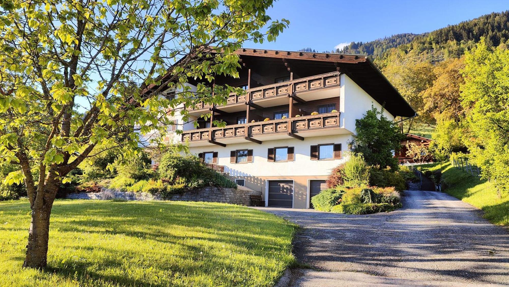 Moderne-Ferienwohnung-Nur-1Km-Vom-Millstaetter-See-In-Kaernten-Entfernt Millstatt Bagian luar foto